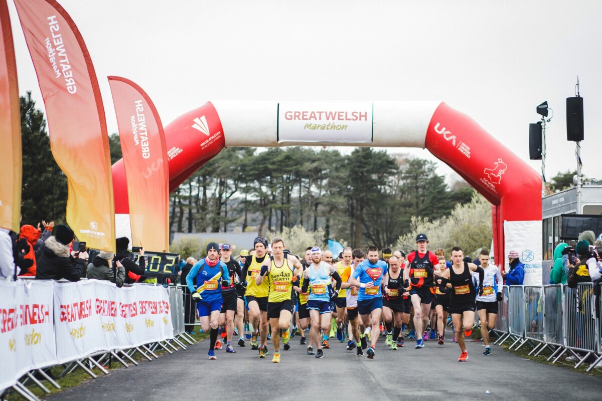RECORD NUMBER OF RUNNERS TURN OUT FOR THE GREATEST WELSH MARATHON TO